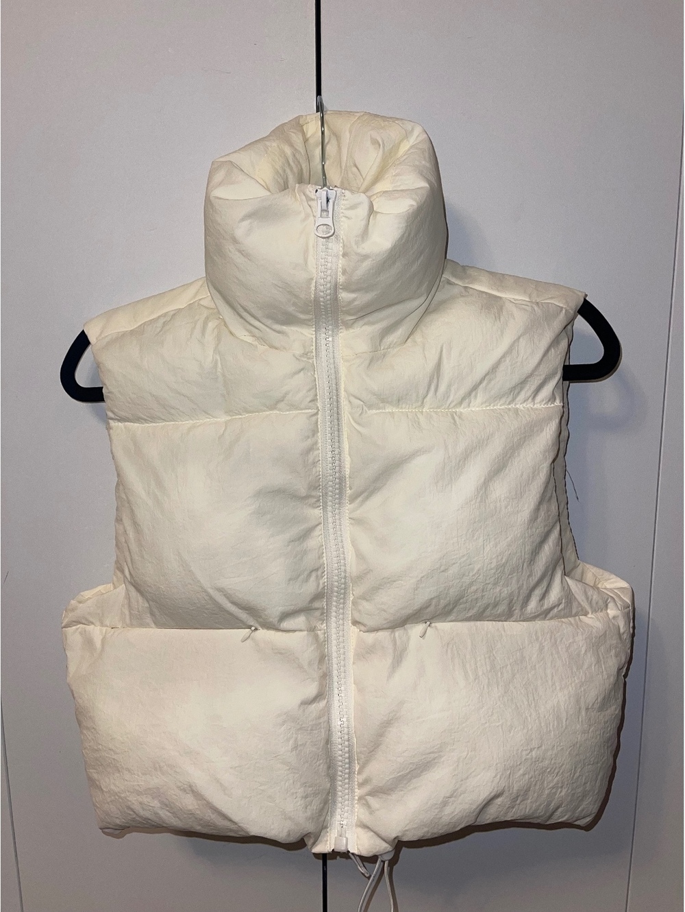 Cream White Puffer Vest with High Collar and Front Zipper